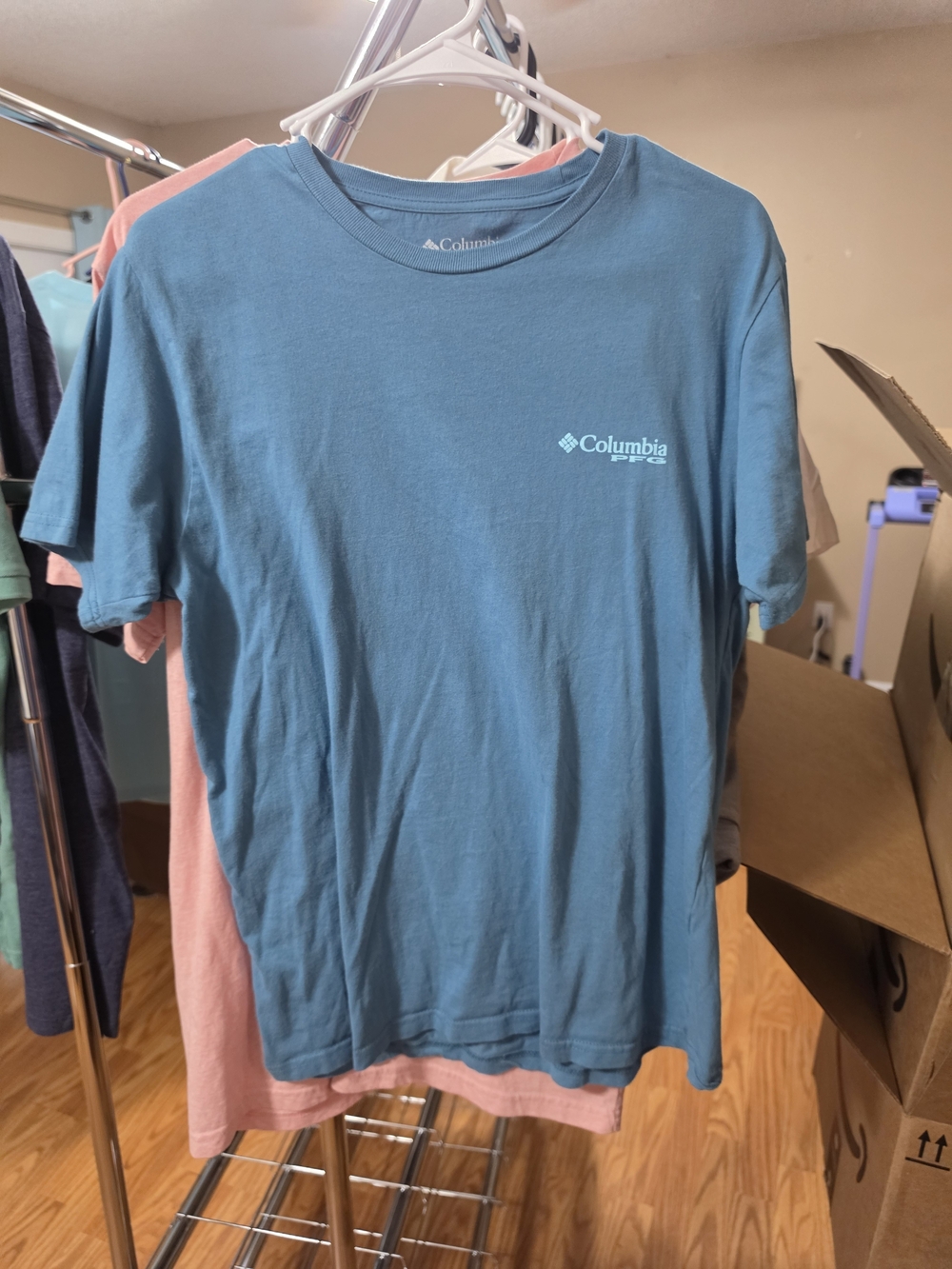 Columbia Men’s Short-Sleeve Tee in Teal Blue